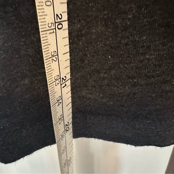 Aeropostale Women's Gray and Pink Top Medium - Picture 3 of 4